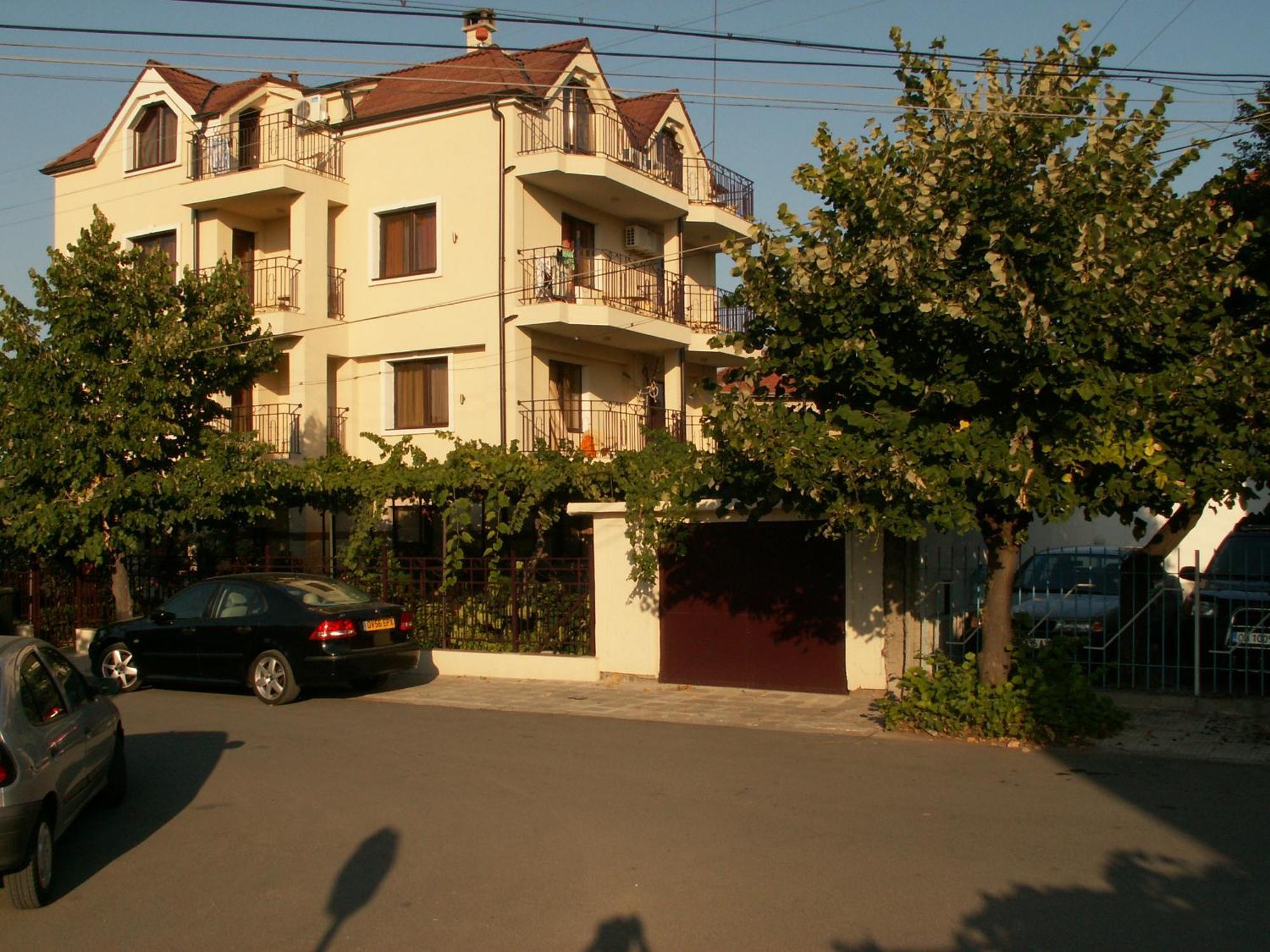 Family Hotel Bellehouse Chernomorets Esterno foto